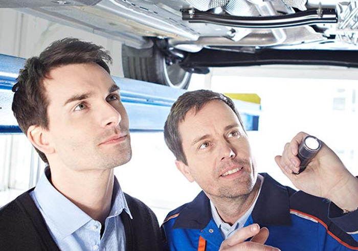 Ford Service im Autohaus Fiegl | Wartung Reparaturen Unfallinstandsetzung